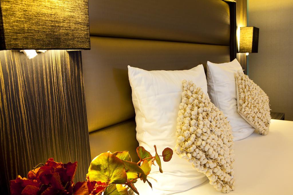 Centro Hotel Ayun Köln Cameră foto